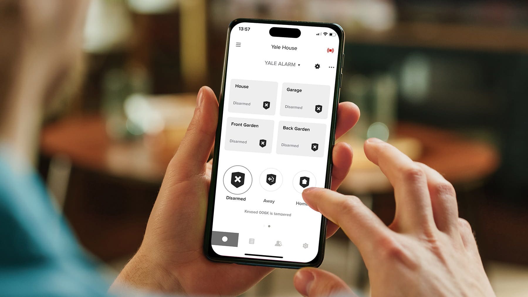 Dashboard app Yale Home